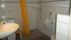 House | Bathroom - Detached Bungalow With Fantastic Views, in the Betuwe (Kesteren)