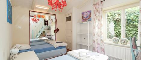 Hus | 3 soverom, individuelt innredet og sengetøy