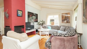 House | Living room - Holiday Home in Schoorl Near Forest & Beach (Schoorl)