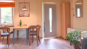 Dining - Modern Holiday Home in Satow With Terrace (Satow)