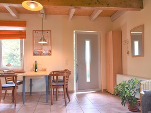 Dining - Modern Holiday Home in Satow With Terrace (Satow)