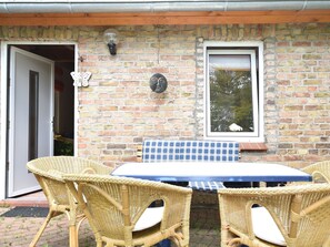 House | Balcony - Modern Holiday Home in Satow With Terrace (Satow)