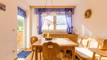 Apartemen | Tempat makan