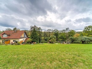 Apartment | Exterior - Geraumige Wohnung mit Grill (Marktrodach)