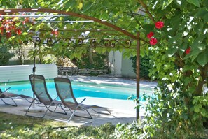 Villa | Pool - Authentic Sheepfold Close to a Charming Village (Viens)