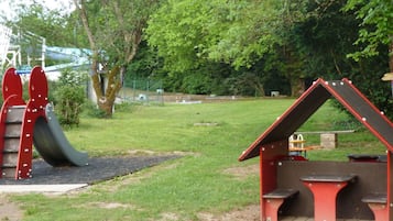 Mobile Home | Children's area