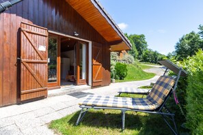 Exterior - Chalet in Vosges Forest With Valley View (La Bresse)