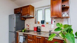 Apartment | Eigene Küche | Hochstuhl