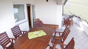 Unclassified image, 2 of 39, button - Quaint Apartment in Pula With Garden (Pula)
