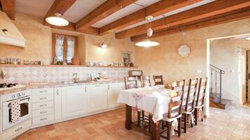 House | Private kitchen