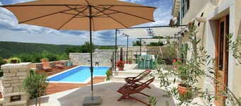 Authentic Holiday Home in Barban With Swimming Pool