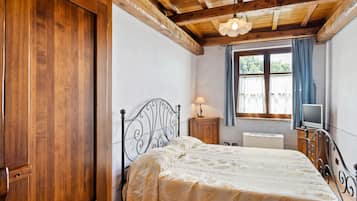 Casa | 2 habitaciones, muebles diferentes y ropa de cama