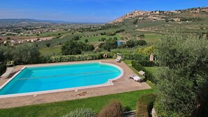 Pool - Agriturismo in the Hills, Private Terrace, Swimming Pool and Beautiful View (Trevi)