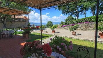 Cottage | Tempat makan