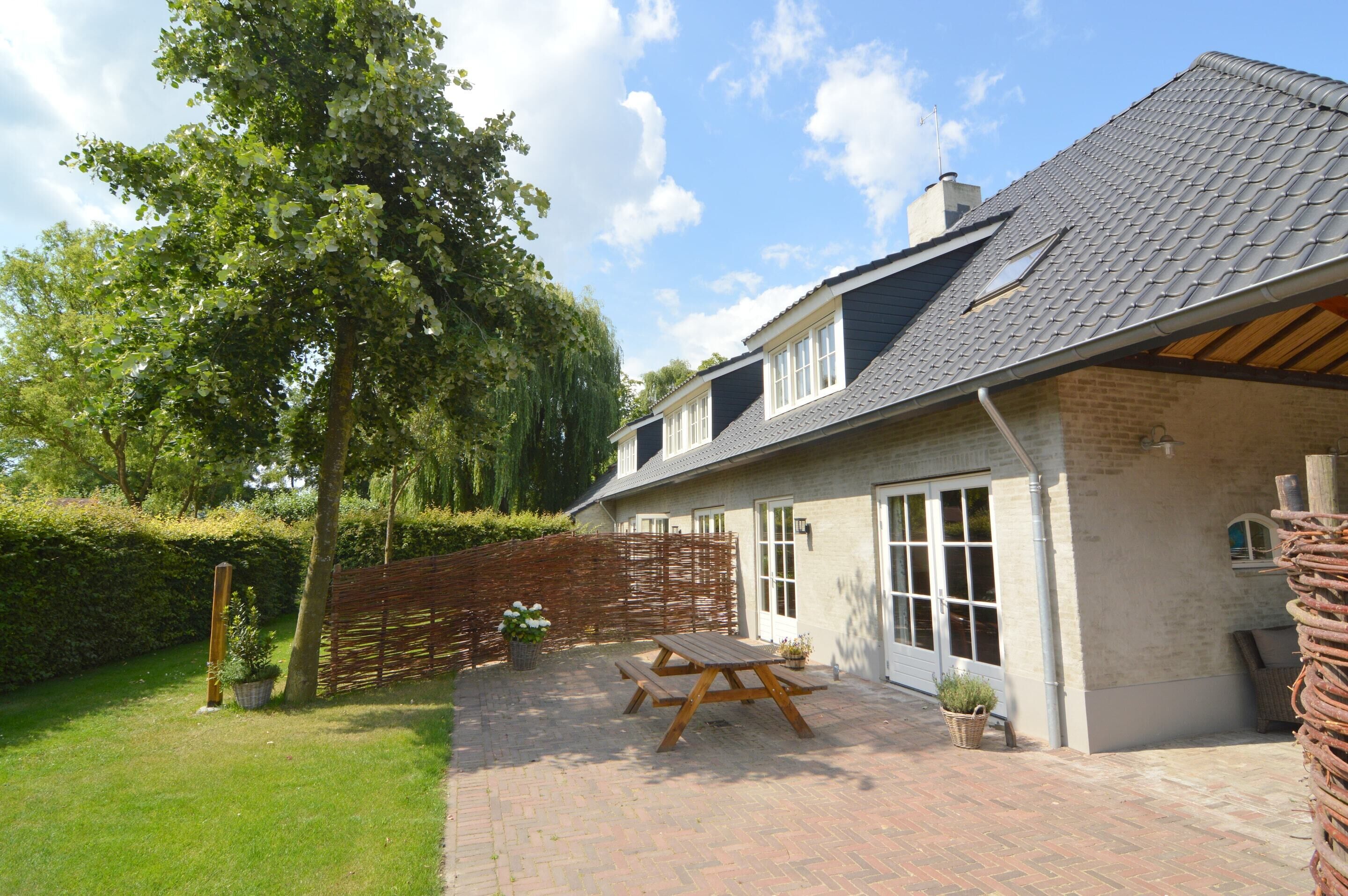 House | Exterior