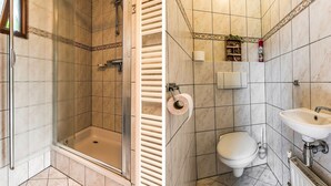 Bathroom - Sun Kissed Bungalow in Uden with Sauna, Hot Tub, Terrace (Uden)