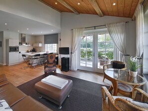 Living room - Alluring Holiday Home in Slenaken With Garden (Slenaken)