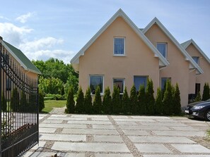 Cottage | Exterior