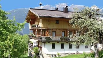 House | Exterior