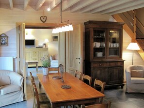 House | Dining