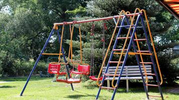 Bungalow | Property amenity