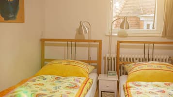 Apartment | 1 bedroom, iron/ironing board
