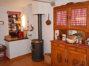 House | Private kitchen - Escape in Saint-julien-du-gua (Saint-Julien-du-Gua)