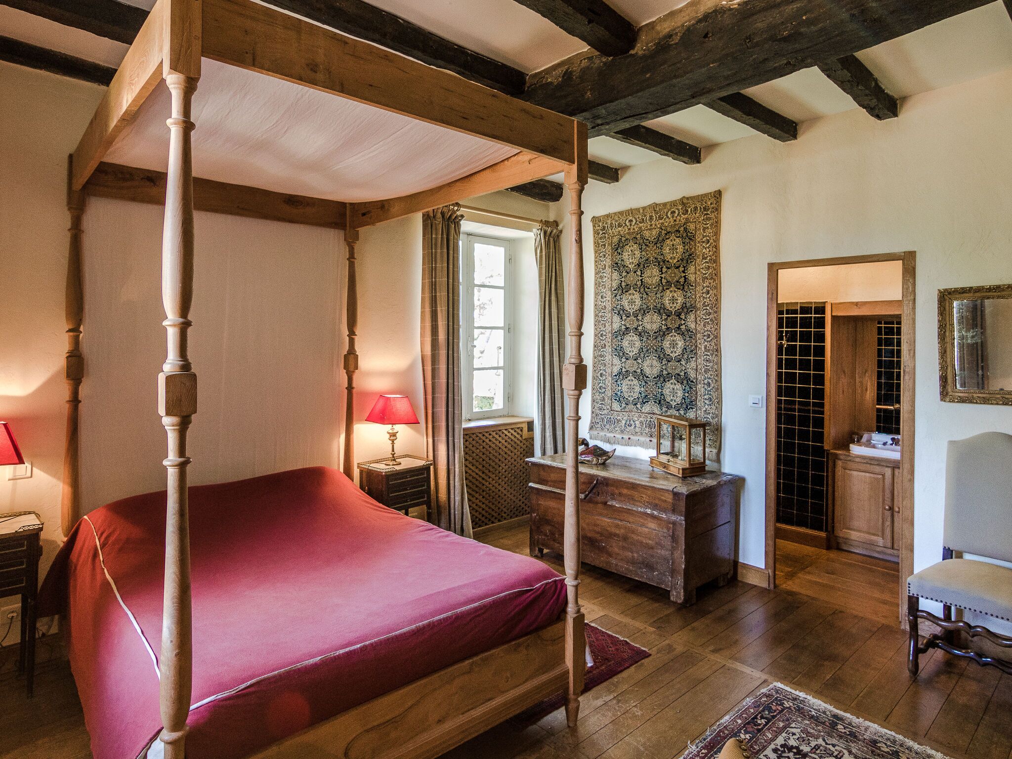 House | Room amenity