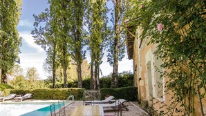 Unclassified image, 3 of 22, button - Mansion in Sourzac With Private Pool (Sourzac)