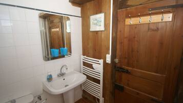 House | Bathroom | Shower