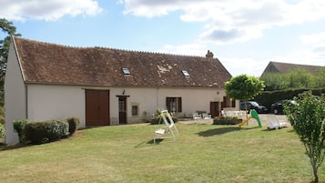 House | Property grounds