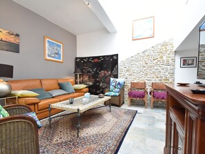 Living room - Quiet Normandy Retreat (La Haye)