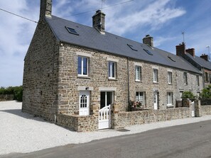 Exterior - Quiet Normandy Retreat (La Haye)