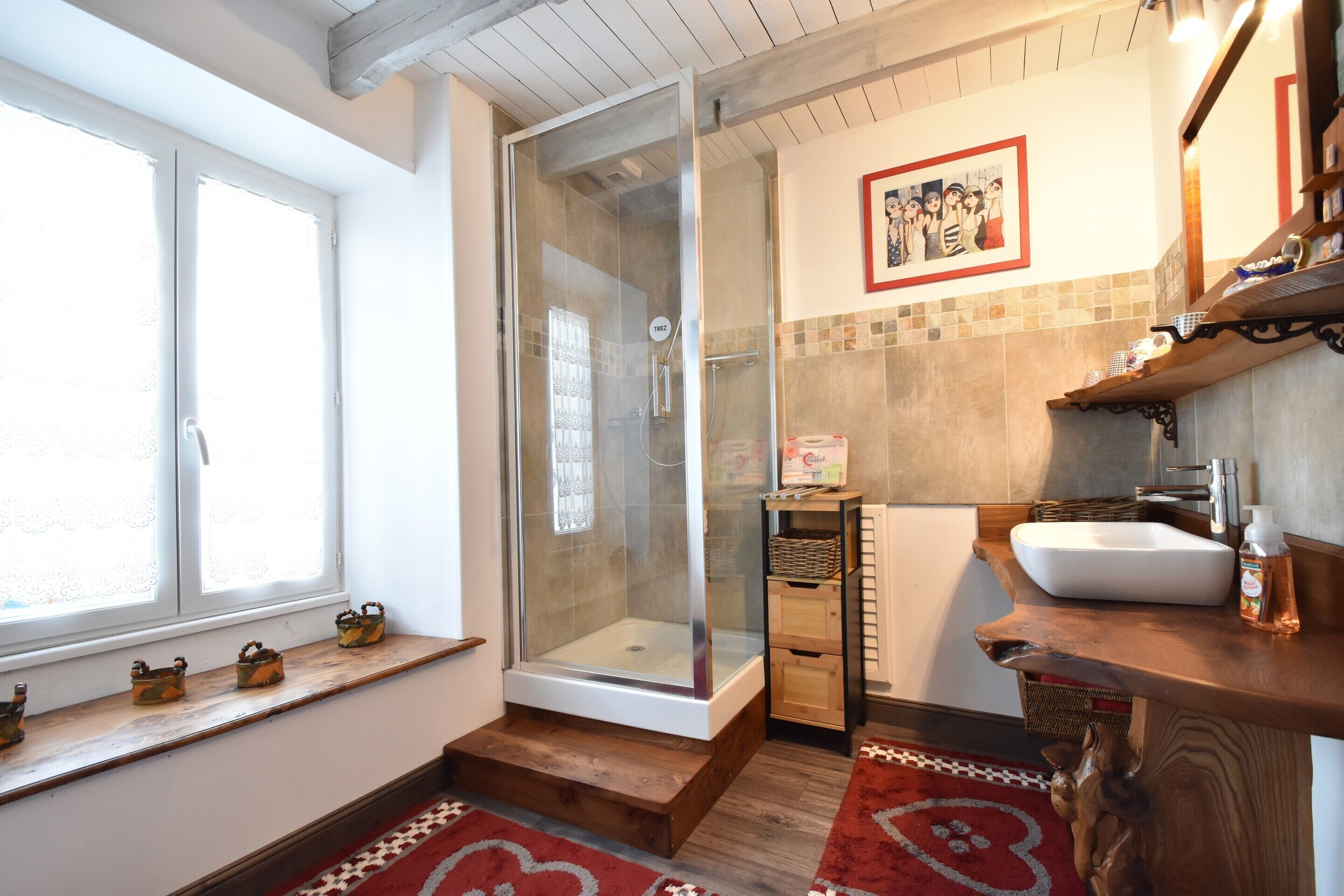 House | Bathroom