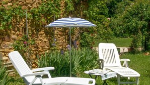 Balcony - Fully Unwind in This Holiday Home at the Foot of the Pyrenees (Houeydets)