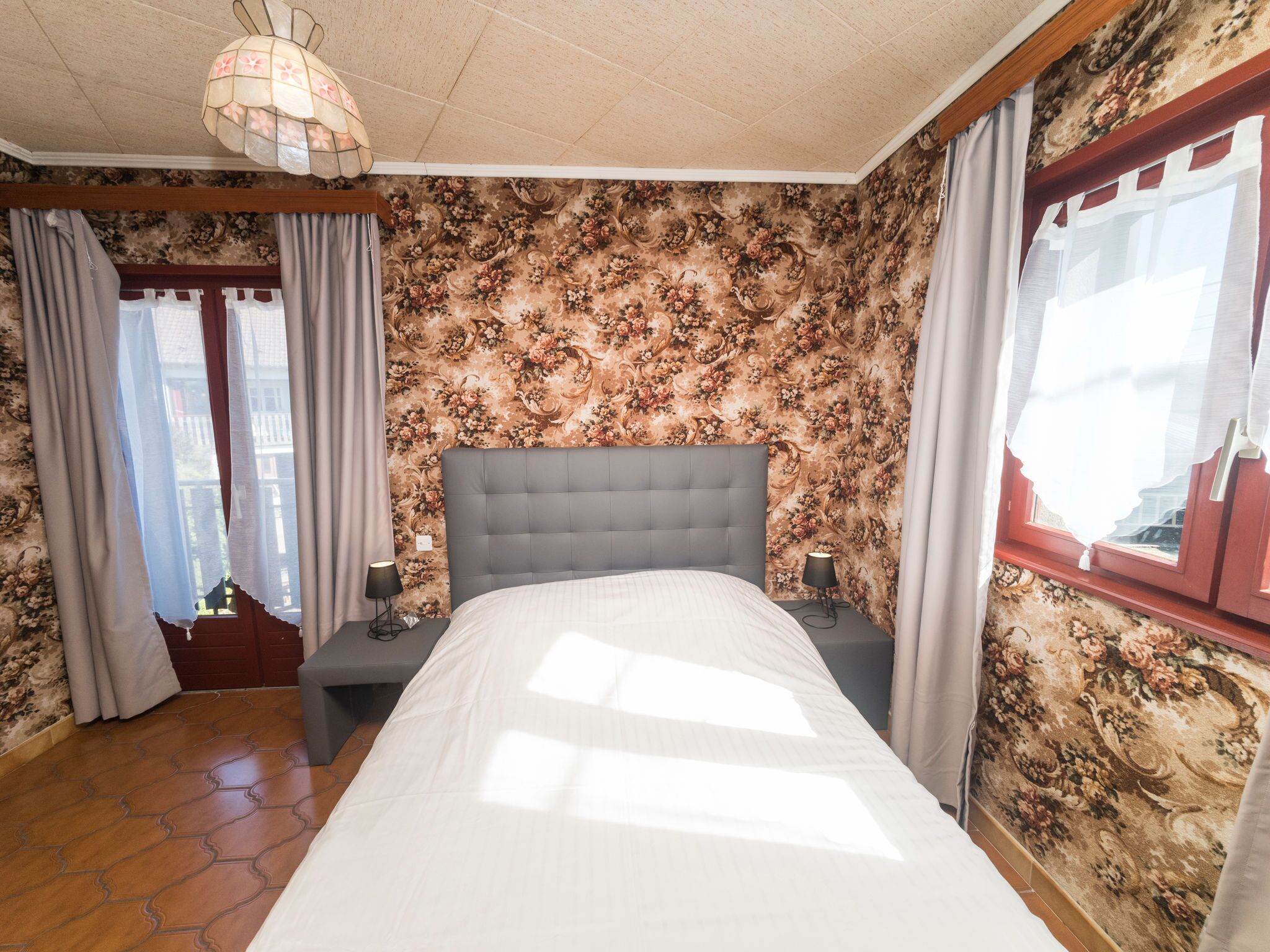 House | Room amenity