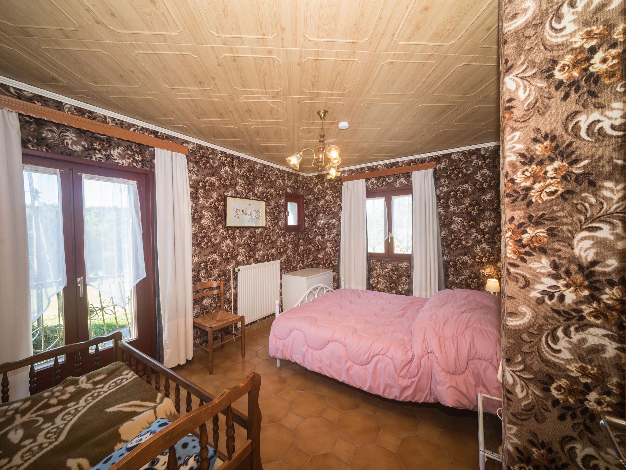 House | Room amenity