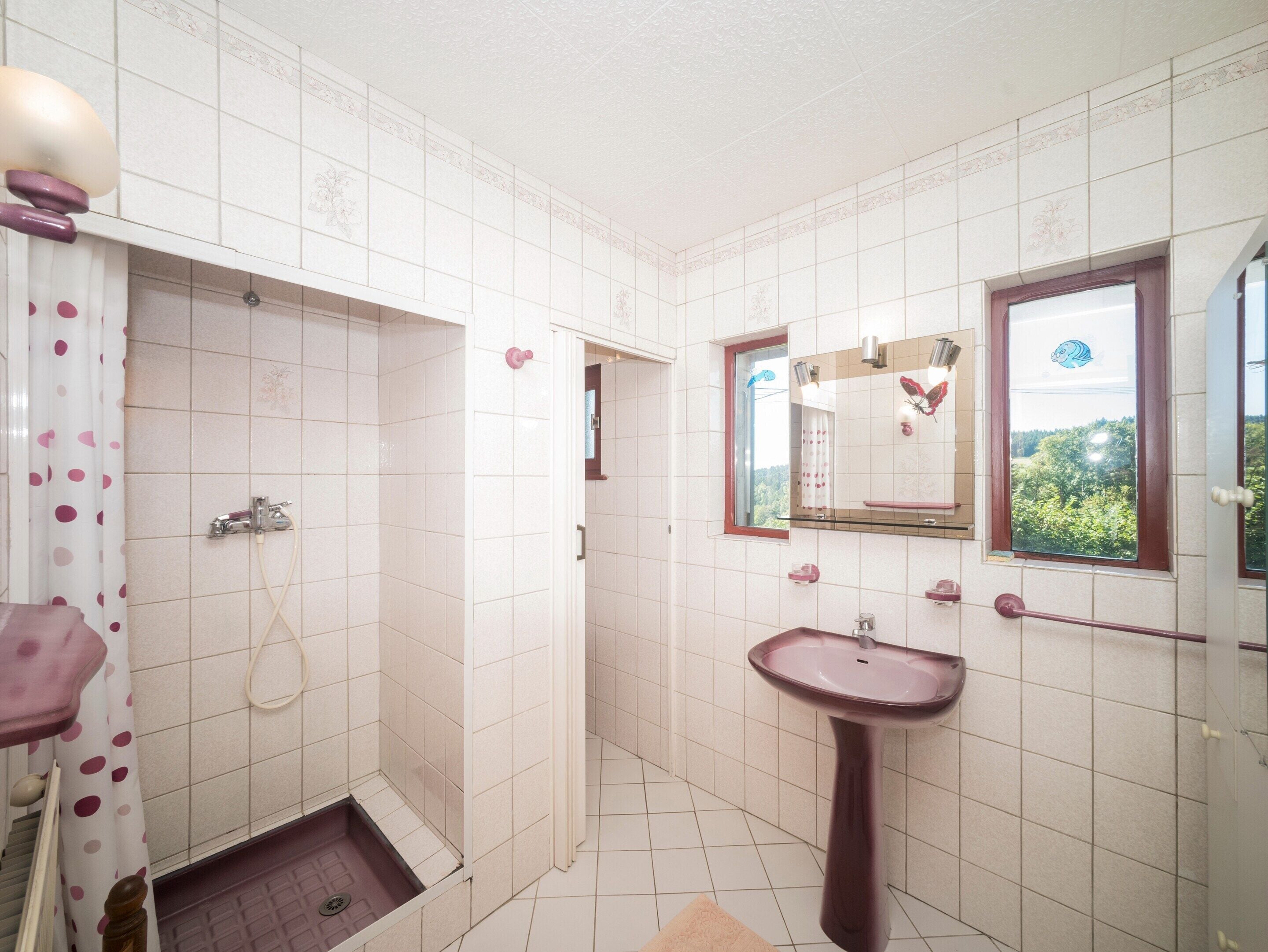 House | Bathroom