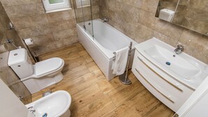 Bathroom - Lovely Holiday House With Private Swimming Pool, Charming Covered Terrace, BBQ (Zadar)