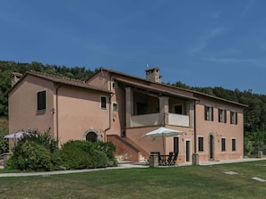 House | Exterior