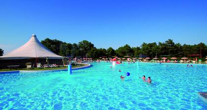 Bungalow by Beach With Water Park Fun