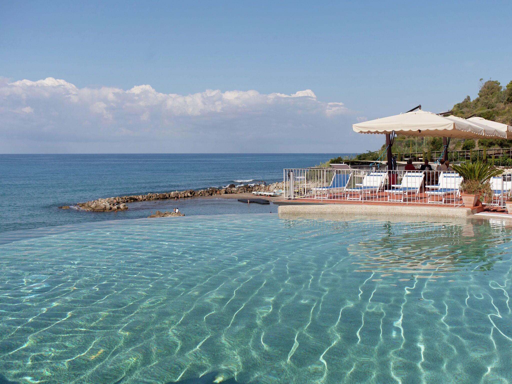 Piscina all'aperto