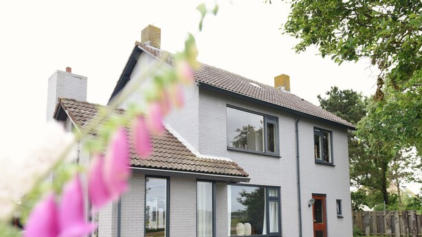 Unclassified image, 1 of 34, button - Bright Holiday Home in Callantsoog With Garden (Callantsoog)