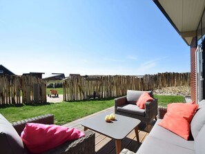 House | View from property - Chic Holiday Home in Callantsoog near Forest (Callantsoog)