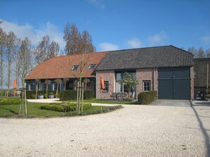 House | Exterior - Rural Holiday Home With Outdoor Pool & Sauna (Zuidzande)