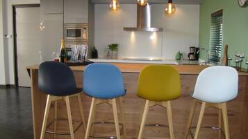 House | Dining