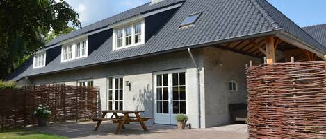 House | Exterior