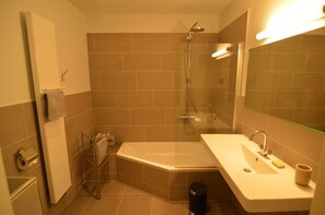 House | Bathroom - Holiday Home in Haaren With Terrace (Haaren)