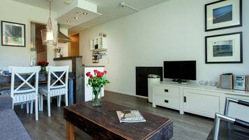 Apartment | Living room