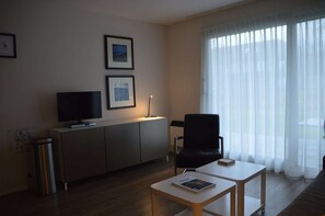 Apartment | Living room - Apartment in Hollum Near the Sea (Hollum)